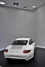 Porsche 911 Carrera GTS 2011 года